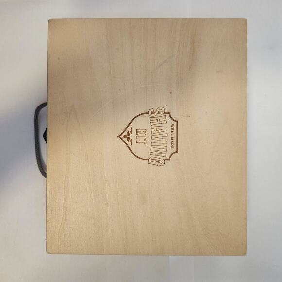 Well Made Wooden Shave Kit - Picture 2 of 3